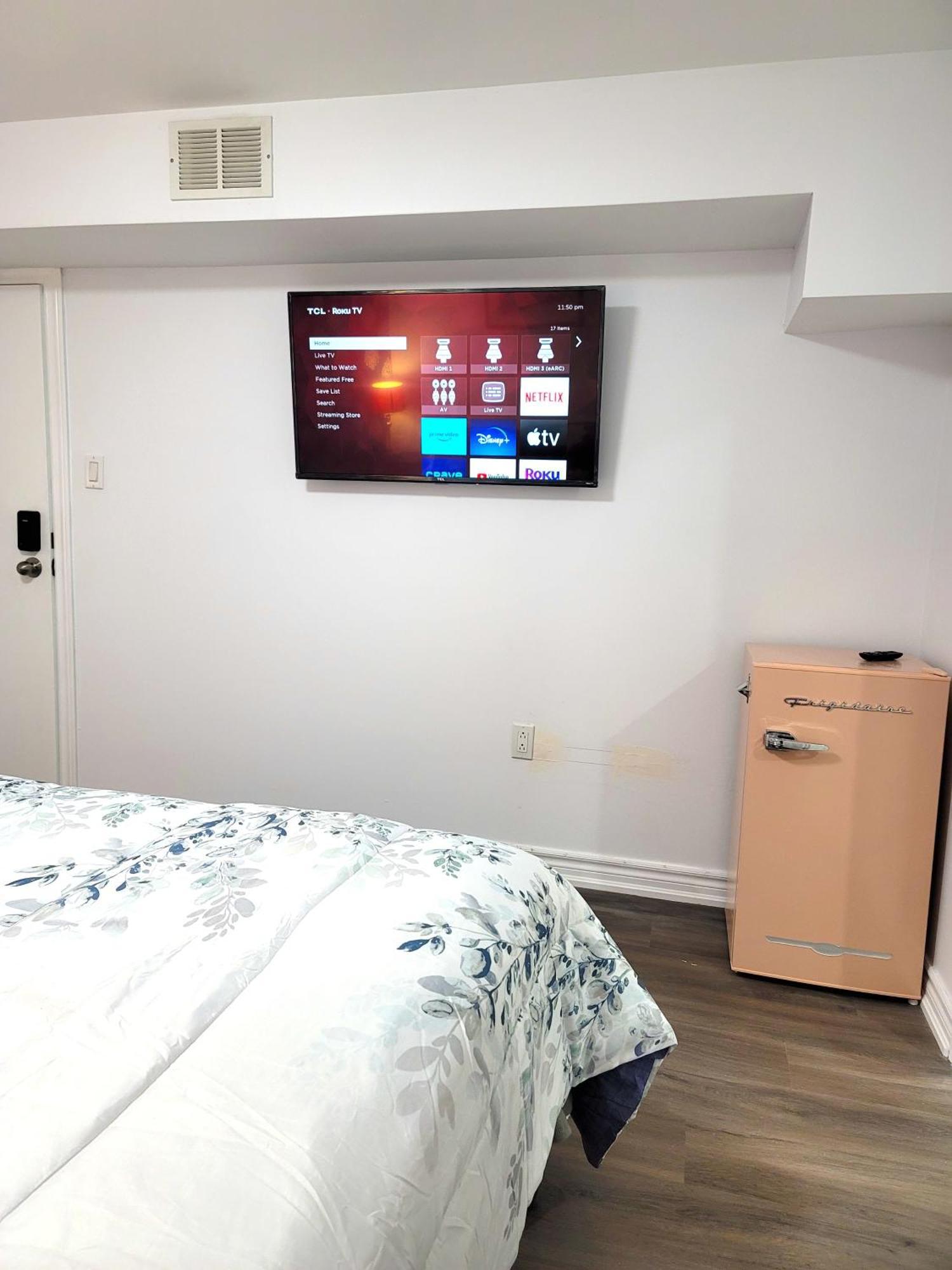 Tononhouse Apartment Торонто Екстериор снимка